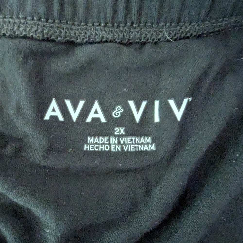 2/$10 Ava & Viv Wrap Skirt - Picture 5 of 5